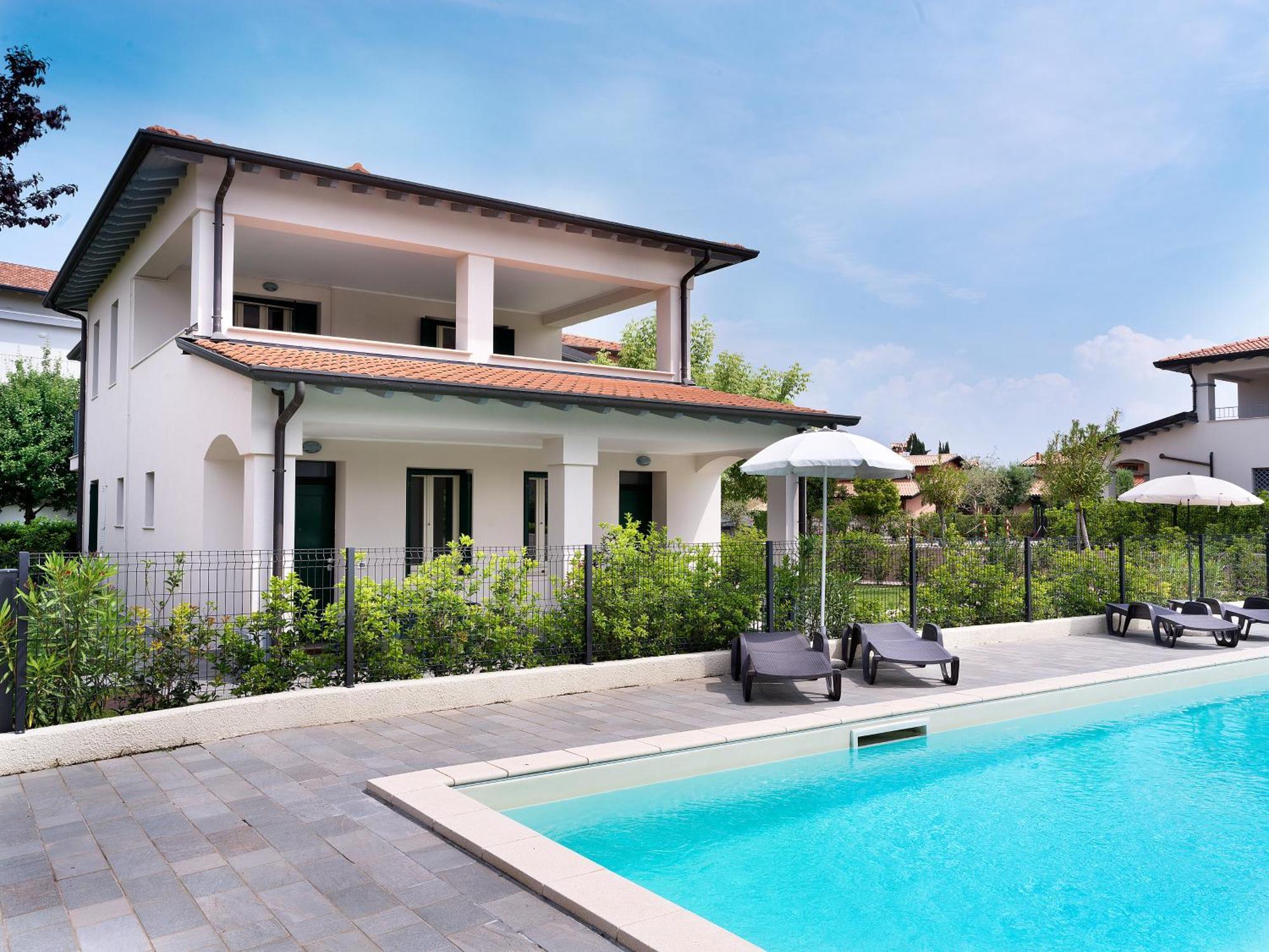 Residence Fiore Rosso 시르미오네 외부 사진